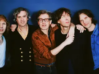 Phoenix en Beck bundelen krachten en veroveren 3FM Megahit met 'Odyssey'