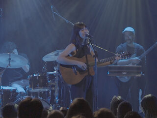 MEAU speelt voor het eerst 'Dat Heb Jij Gedaan' tijdens tour