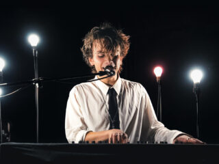 3FM Talent Lenny Monsou dropt nieuwe single 'Sinatra'