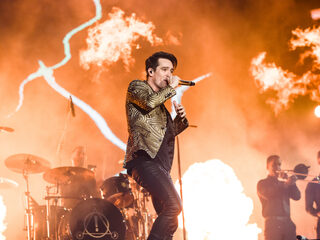 Panic! At The Disco komt met nieuw album én single 'Viva Las Vengeance'