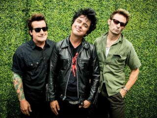 Green Day brengt veertiende plaat Saviors uit