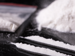 Misdaadjournalist Jan Meeus bij Wijnand in de Ochtend over aangespoelde drugs