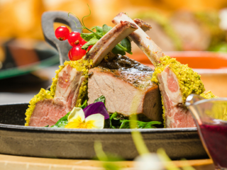 Hilversums stel Ron & Ramona naar alle sterrenrestaurants in Nederland