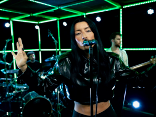 RONDÉ danst gebroken hart weg in de 3FM Live Box