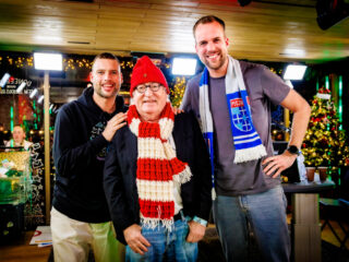 Youp van ’t Hek in het Glazen Huis: “Vlak voordat ik dement ben, Flappie nog één keer gedaan.”