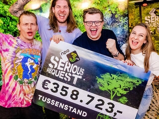 De 1e tussenstand van 3FM Serious Request: €358.723,-