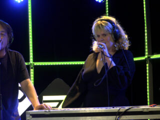 Pip Blom toont nieuwe elektronische sound in de 3FM Live Box