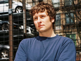 Mall Grab brengt oude klassieker ‘Just The Way You Are’ terug tot leven en scoort meteen een 3FM Megahit