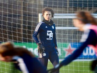 Keepster Jacintha Weimar over het EK: "We moeten stoppen met het vergelijken van mannen- en vrouwenvoetbal"