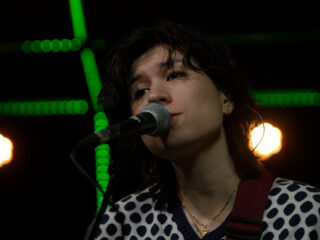 Laura Sjin brengt ‘Niet Meer Zo’ in de 3FM Live Box