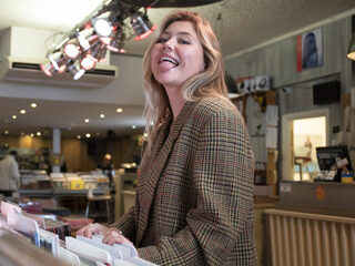 Leer 3FM Talent Maxine kennen door haar favoriete platen