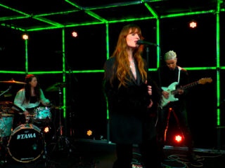 MEROL neemt afscheid van 'de middelmatige man' in de 3FM Live Box