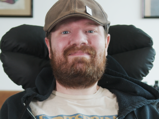 Mark (35) heeft de ziekte ALS, nadat hij zijn moeder er ook aan verloor