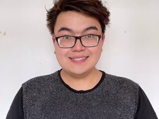 Vincent (24): "Uitgescholden worden voor spleetoog of k*tchinees raakte me niet meer"