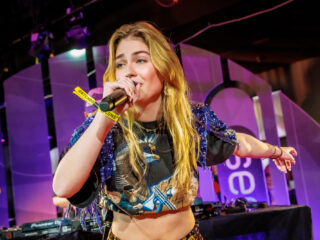 Roxy Dekker verkoopt Paradiso in 2 minuten uit voor nieuwe tour