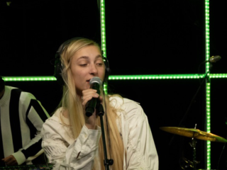 S10 en Froukje met 'Nooit Meer Spijt' in de 3FM Live Box