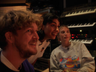 Unseen Heroes: Koen van de Wardt, van Coachella tot in de studio met Maan