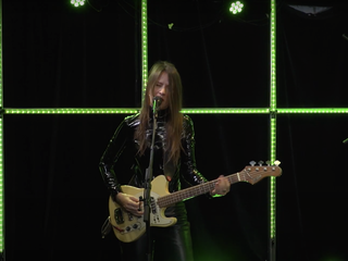 My Baby speelt 'Gasoline' in de 3FM Live Box