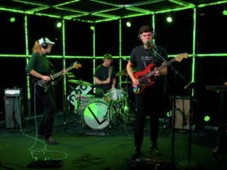 Marathon live in 3voor12 Radio