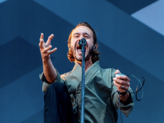 Kijk hier Pinkpop-optredens van o.a. Goldband, Rondé, Editors en Tom Odell terug