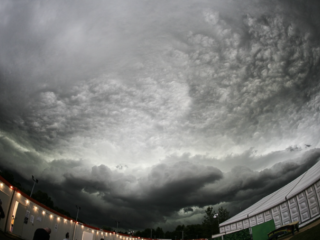 Awakenings, Wildeburg en Bospop afgeblazen wegens mogelijk noodweer