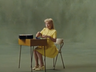 Billie Eilish brengt betoverende ballad 'What Was I Made For?' uit voor Barbie-soundtrack