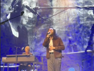 Hozier en Tom Odell spelen prachtige versie van 'Another Love'