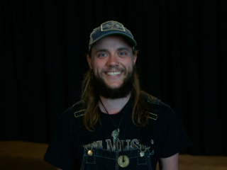 Transitie van vrouw naar man: raakt Sem zijn zangstem kwijt?