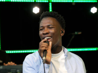 Claude schittert in de 3FM Live Box met ‘Parler Français’ en ‘Écoutez-moi’