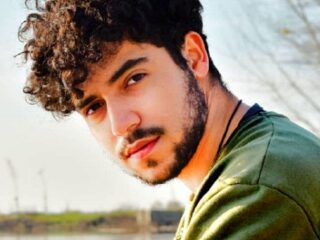 25-jarige zanger Shervin Hajipour maakte het lijflied van de Iraanse protestbeweging