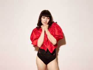 Katie Koss: "Mijn liedjes zijn reminders dat slechte dagen voorbijgaan en alles goedkomt"