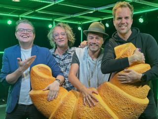 Rob & Wijnand verrassen KANE met vervroegde 3FM Megahit voor 'What Are You Waiting For'