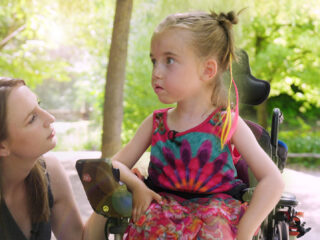 SR25: Voor Lanah (6) kan een kleine verkoudheid haar fataal worden