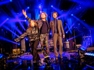 WIES brengt de sfeer er goed in bij kletsnat Zwolle