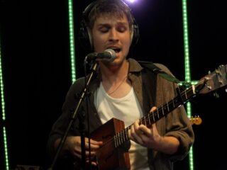 Melle brengt nostalgische sferen naar de 3FM Live Box