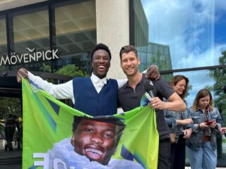 We zijn allemaal in de wolken van Claude