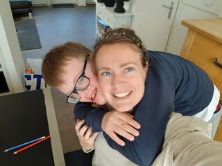 Baan én bijbaan: "Mijn maatschappelijke werk wilde ik niet opgeven"