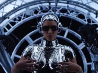 Beyoncé keert rappend terug met 'My House'