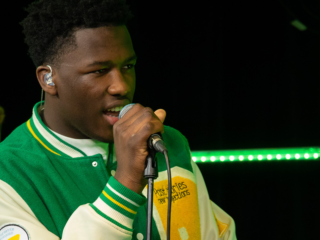 Claude maakt een feestje van de 3FM Live Box met 'Ladada (Mon Dernier Mot)'