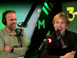 Tom Odell in gesprek met Wijnand over Billie Eilish, nieuwe muziek en zijn inspiraties