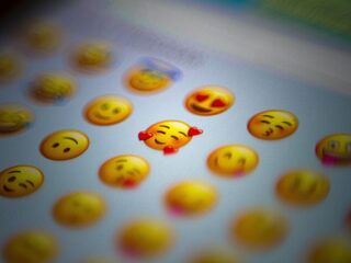3FM-dj Frank zoekt leukste en meest vervelende emoji’s