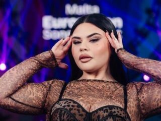 Gaat preuts Engeland deze Songfestival act cancelen?