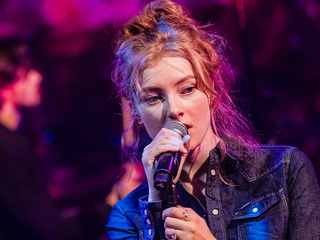 Froukje kondigt grootste concert tot nu toe aan in AFAS Live