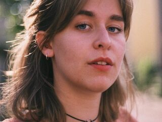 Lynn (25) zocht uit waarom mannen niet massaal om de komst van de mannenpil vragen