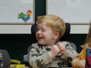 Help mee Jelte's (mogelijk) laatste verjaardag te vieren: koop een croissantje en steun Serious Request 2024 en Metakids