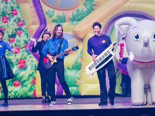 Kevin Parker a.k.a. Tame Impala speelt met Australische kinderband