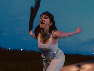 Naaz is terug met gloednieuwe track 'Sad Violins'