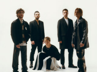 Nothing But Thieves brengt nieuwe plaat 'Dead Club City' uit