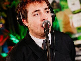 Queen’s Pleasure in het Glazen Huis: “We maakten eerst een beetje kutmuziek”