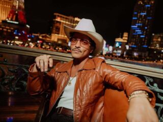 Bruno Mars neemt je mee naar de dansvloer met ‘I Just Might’